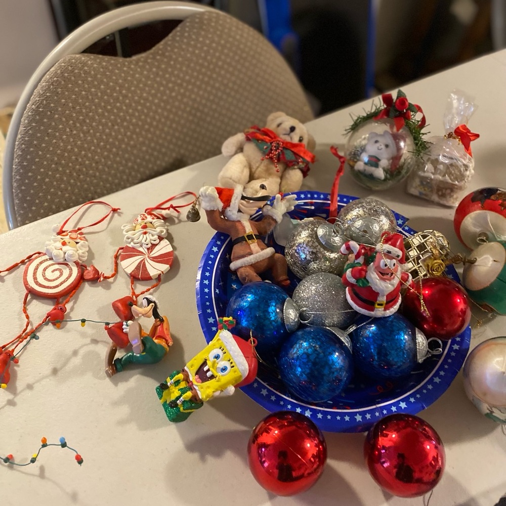 Festive Christmas Ornament Set